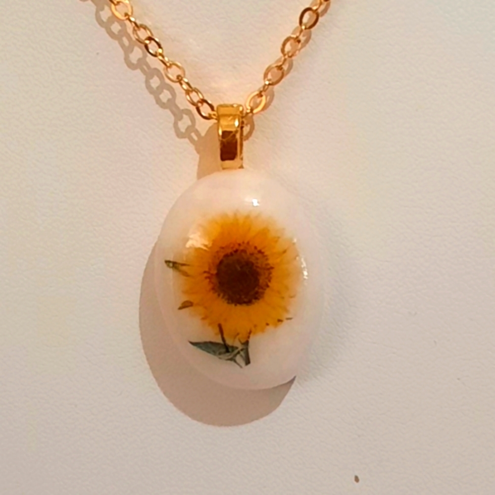 Stained Glass Sunflower  🌻  necklace